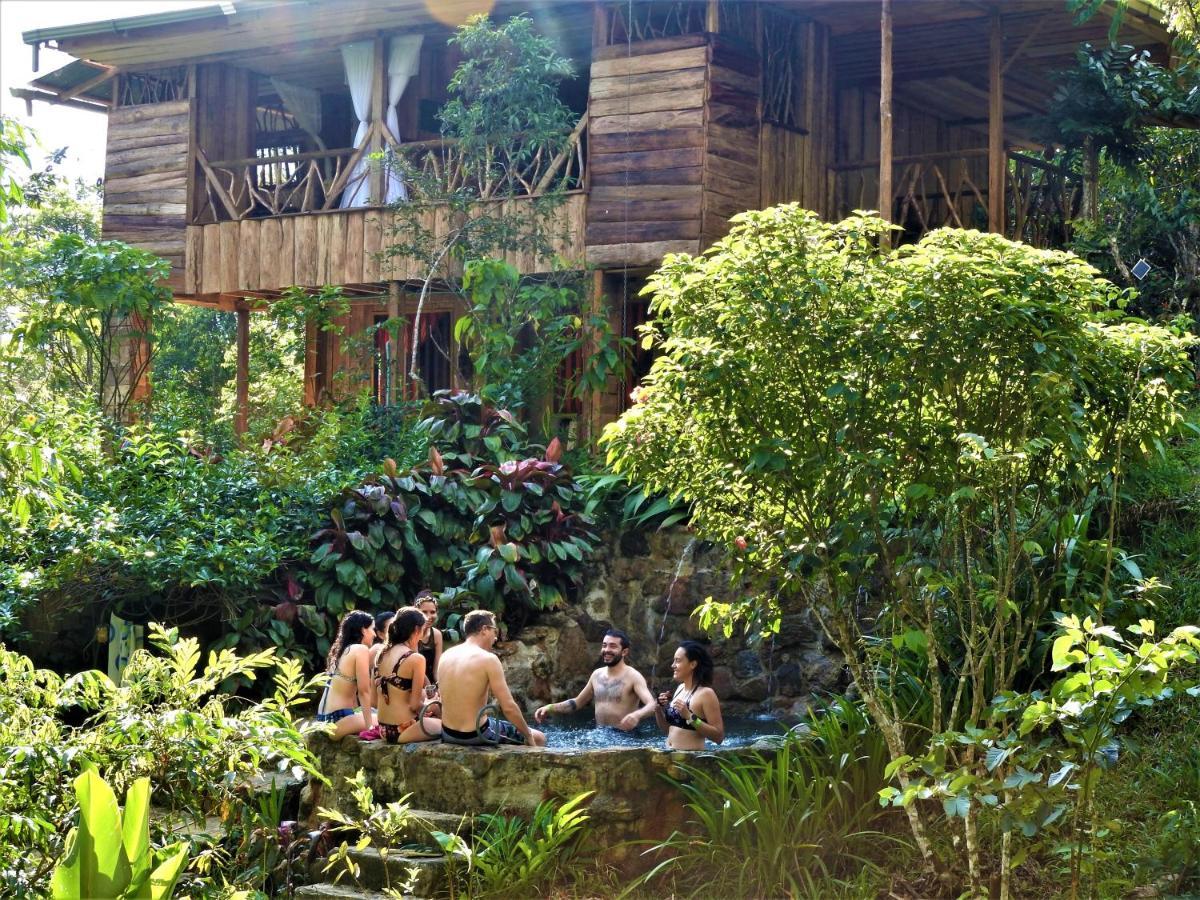 Huaca Huaca Hostel Mocoa Exteriör bild