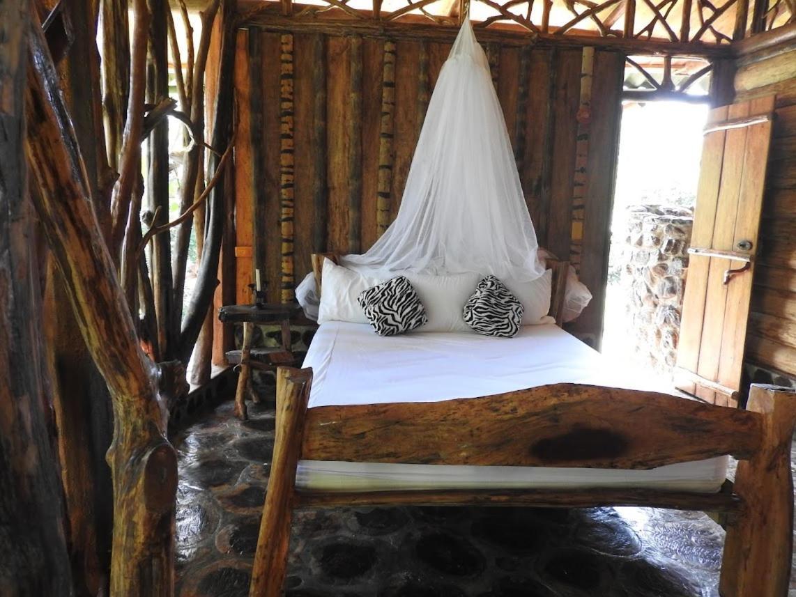 Huaca Huaca Hostel Mocoa Exteriör bild